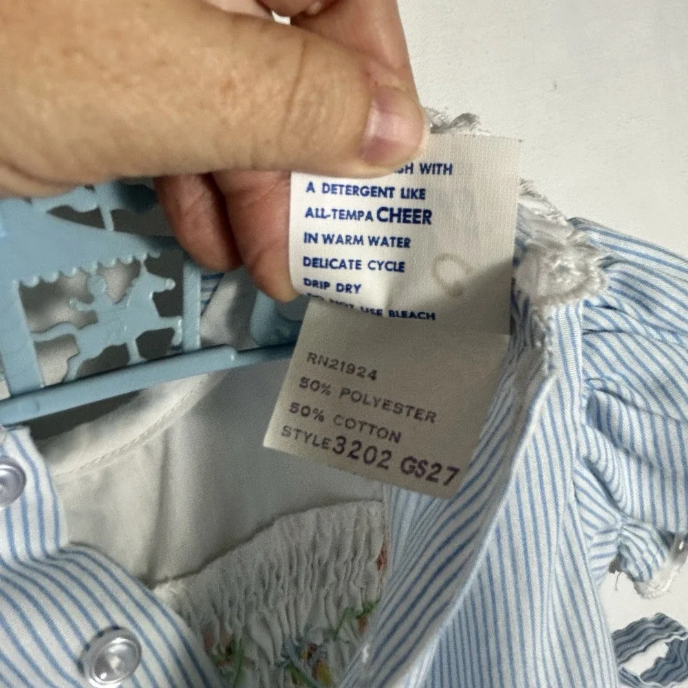 Polly Flinders Hand Smocked Dress Lightweight Blue Ruffled Collar Size 18 Months